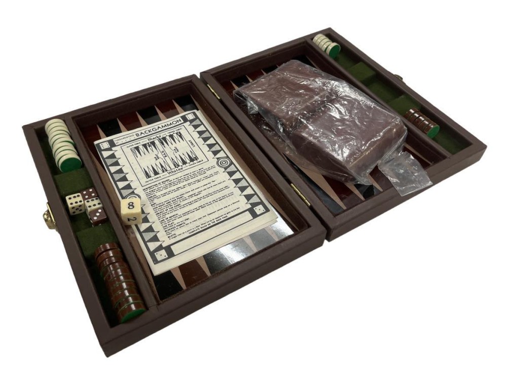 Magnetic Brown Backgammon