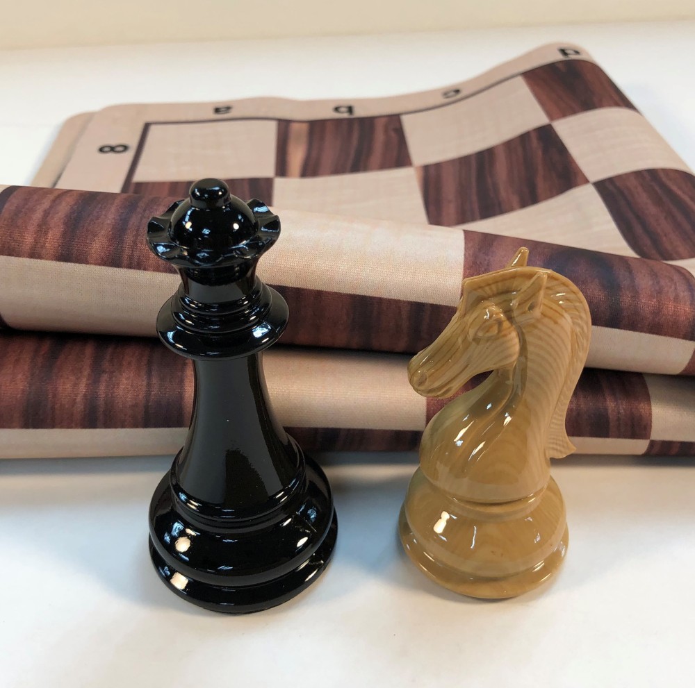 Sprucetek Wood Grain Weighted Chess Set & Rosewood Floppy Board